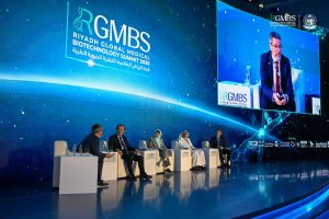 برعاية ولي العهد.. وزير الحرس الوطني يفتتح قمة الرياض العالمية للتقنية الحيوية الطبية 2026 برعاية ولي العهد.. وزير الحرس الوطني يفتتح قمة الرياض العالمية للتقنية الحيوية الطبية 2026