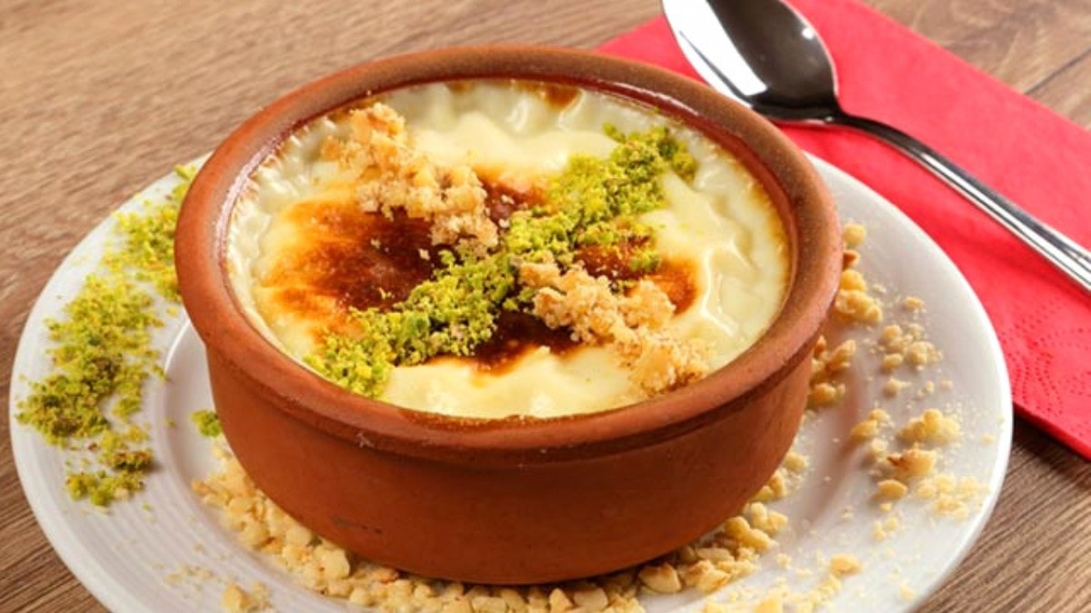 حلويات رمضان | طريقة عمل المهلبية بالنكهة العربية في الفرن – صحيفة البلاد