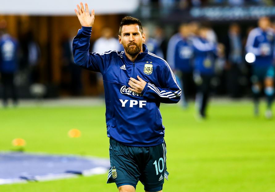 فيديو: ميسي يبهر العالم بإعلان جديد لـ "أديداس"!
