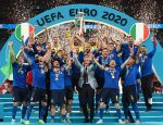أسدل الستار على منافسات كأس أمم أوروبا 2020 بفوز إيطاليا باللقب للمرة الثانية في تاريخها على حساب إنجلترا، ونرصد لكم أفضل أهداف الدورة.