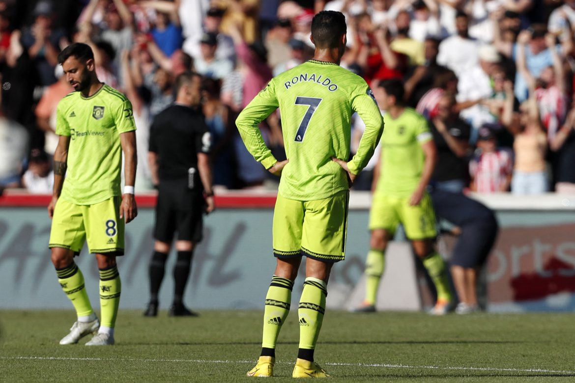 شاهد: مانشستر يونايتد يسقط أمام برينتفورد 4-0 – صحيفة البلاد
