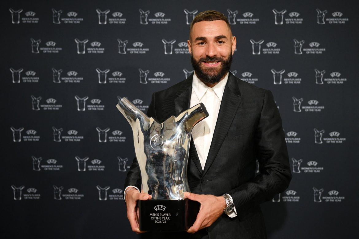 بنزيمة يفوز بجائزة أفضل لاعب في أوروبا