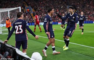 أبطال أوروبا.. ليفربول يسقط برباعية أمام آيندهوفن