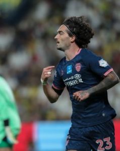 بثنائية رونالدو النصر يصعق الفيحاء ويواصل صدارة روشن