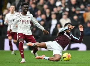 آرسنال يسقط أمام أستون فيلا بثنائية في الدوري الإنجليزي