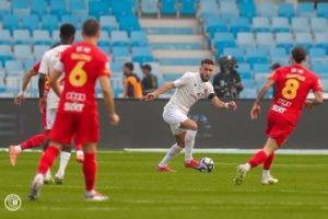 التعادل الإيجابي يحسم مواجهة القادسية وضمك