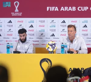 هيرفي رينارد.. هل اقترب رحيله من قيادة الأخضر؟ 