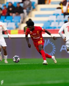 التعادل الإيجابي يحسم مواجهة القادسية وضمك