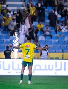 في روشن.. الخليج يستعيد الثقة برباعية ضمك