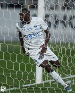 الهلال يقسو على الشباب بخماسية في روشن