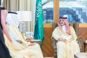 أمير المنطقة الشرقية يستقبل الرئيس التنفيذي لهيئة الإذاعة والتلفزيون