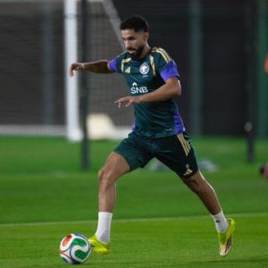 الأخضر يرفع استعداده لمواجهة مصر وديا في جدة