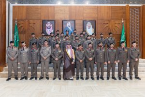 أمير الشرقية يستقبل منسوبي مرور المنطقة ويثمن جهودهم في رفع مستوى السلامة على الطرق أمير الشرقية يستقبل منسوبي مرور المنطقة ويثمن جهودهم في رفع مستوى السلامة على الطرق