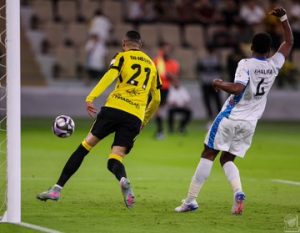 نيوم يصعق الاتحاد في الوقت القاتل