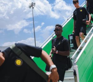 النصر يصل أبها لبدء المرحلة الثانية من تحضيراته للموسم الجديد