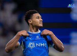 الهلال يعبر الاتحاد بثلاثية ويتصدر دوري روشن